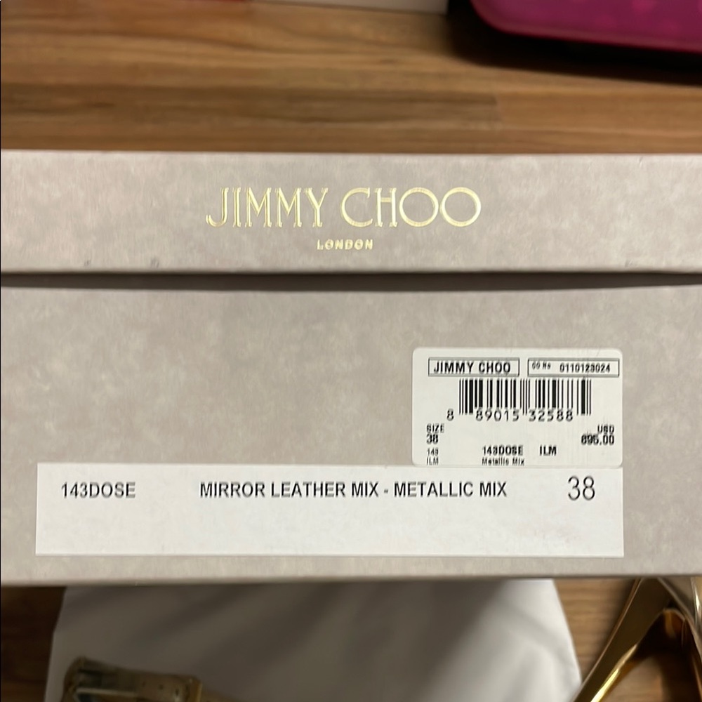 Jimmy Choo Gold Heels with Stiletto Elegance - Picture 8 of 8